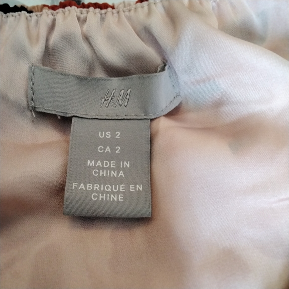 H&M Orange/Red, Peach, Black & White Maxi Dress - 2 - Picture 8 of 8